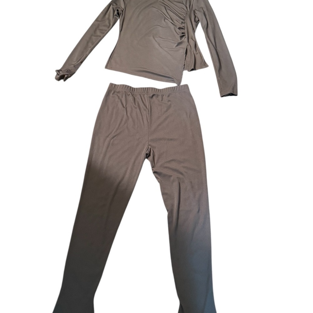 SOLDxxxxxxxxxxxxChic Gray Relaxed Fit Pantsuit